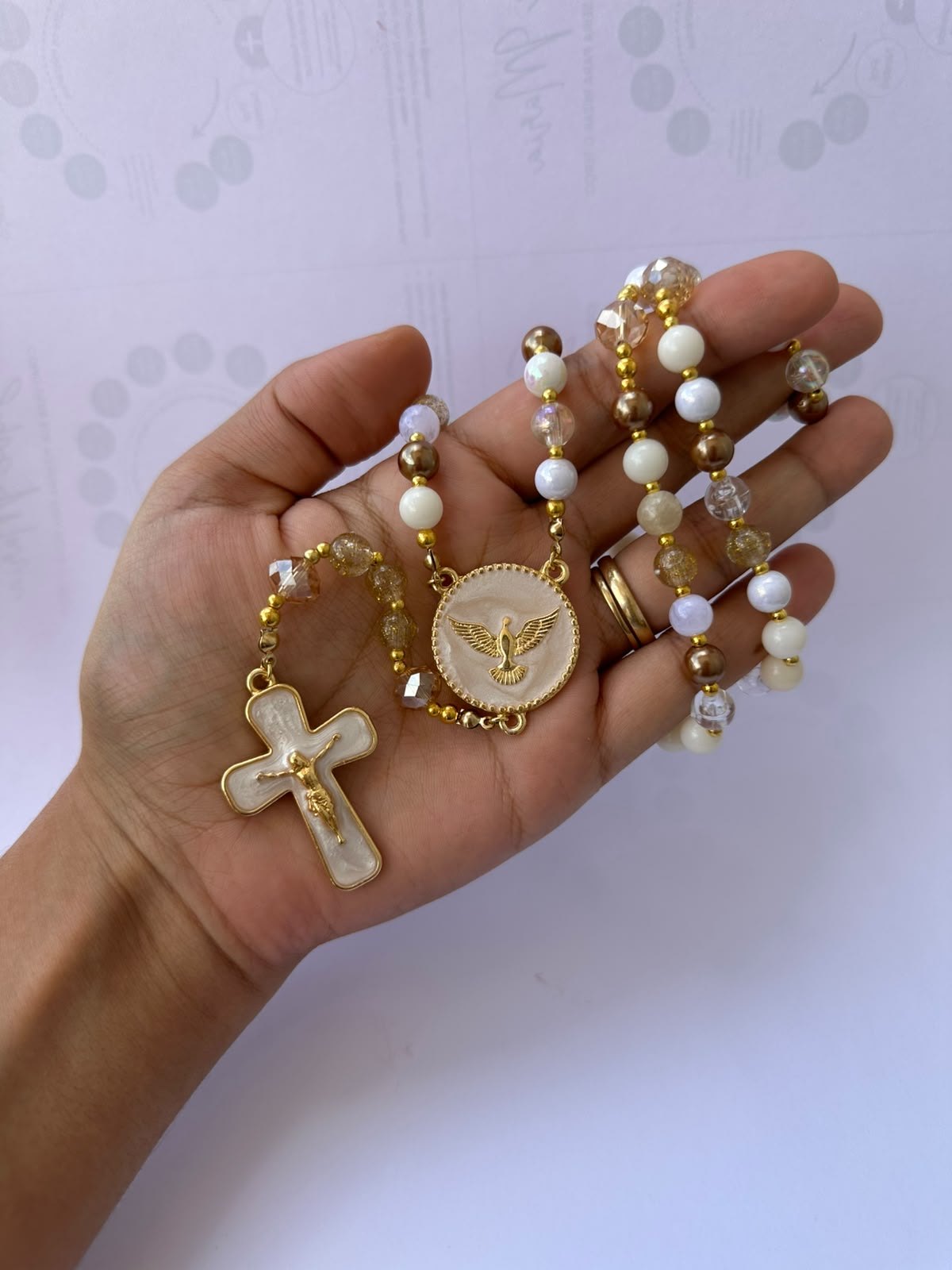 Terço Espírito Santo – dourado